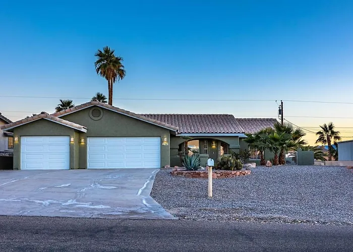 Fabulous Havasu Family Private Pool Hot Tub * Lake Havasu City