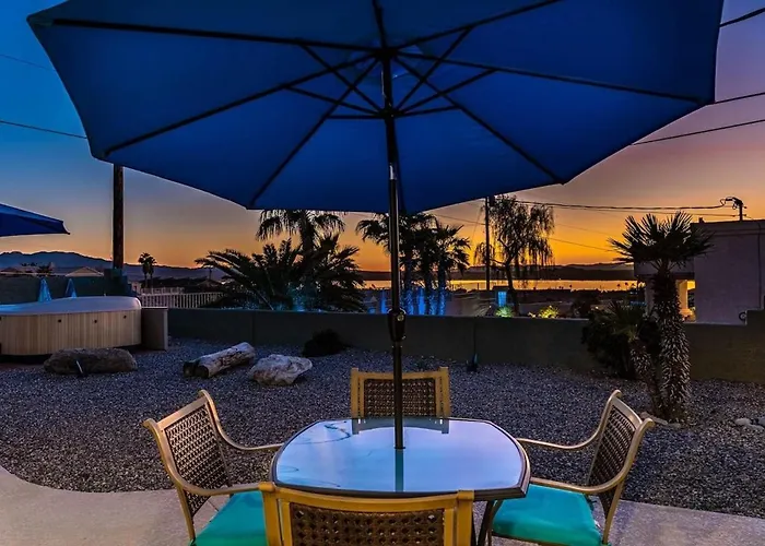 Fabulous Havasu Family Private Pool Hot Tub Holiday home Lake Havasu City
