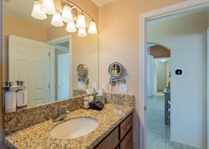 Holiday home Fabulous Havasu Family Private Pool Hot Tub Lake Havasu City