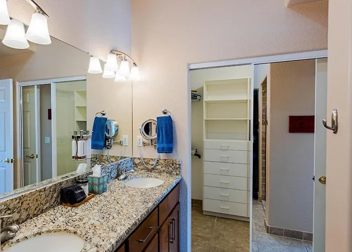 Holiday home Fabulous Havasu Family Private Pool Hot Tub *