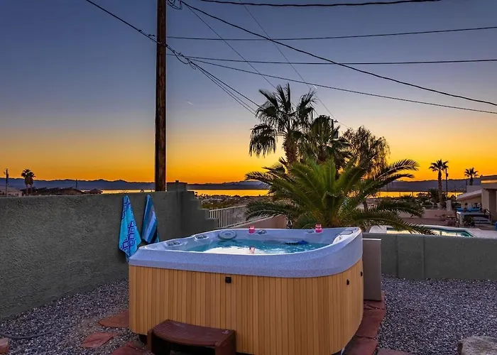 Fabulous Havasu Family Private Pool Hot Tub Lake Havasu City